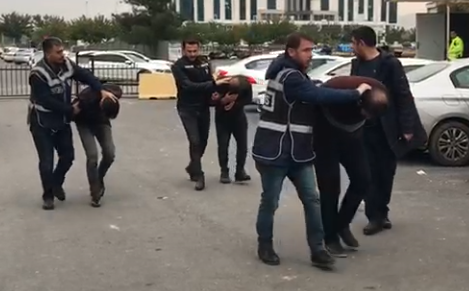 Urfa’da polisleri yaralayan saldırganlar adliyeye sevk edildi