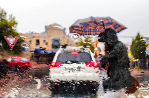 Şanlıurfa'da sağanak yağış etkili oldu